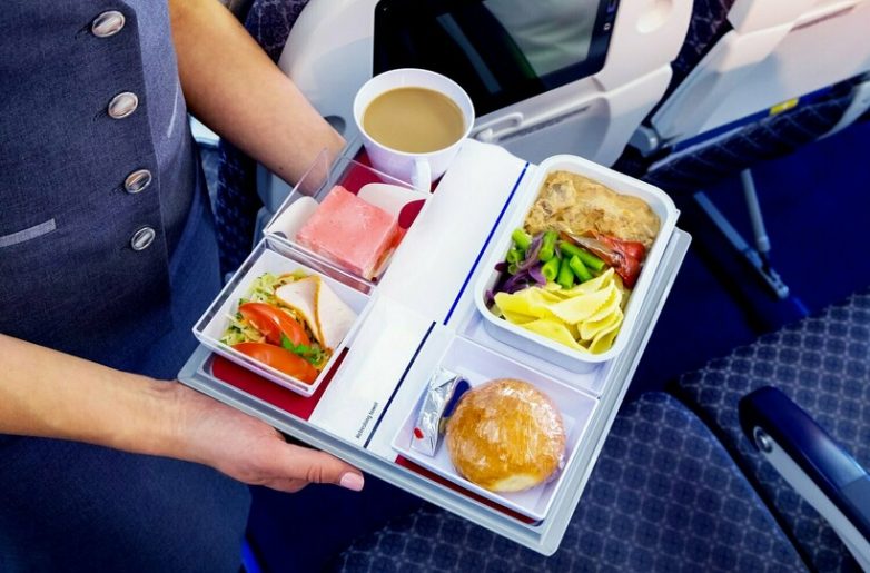 Вопрос на засыпку: почему еда в самолётах меняет вкус?