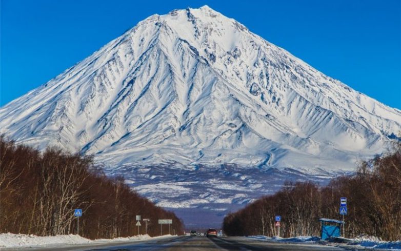 10 самых красивых дорог России, по которым хочется ехать вечно