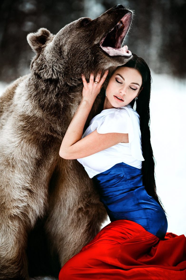 Красавица и медведь. Удивительная фотосессия