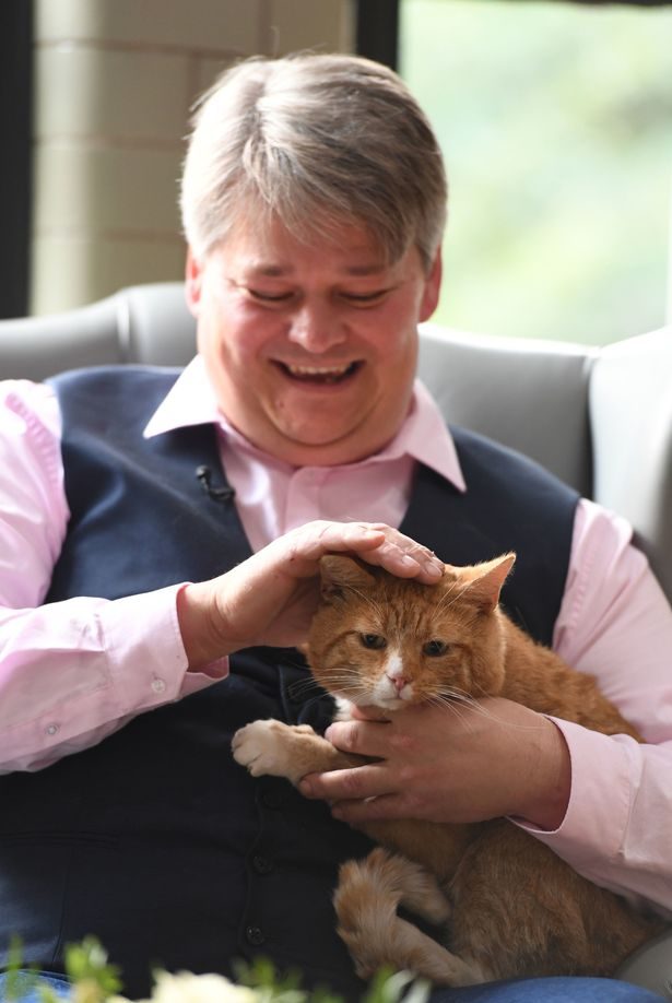 Кот помог хозяевам выиграть в лотерею миллион фунтов